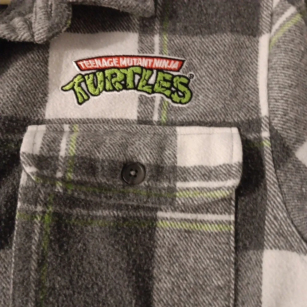 Nickelodeon Boys Flannel Shacket Sz. XL  Grey/White/Green‎ Ninja Turtles TMNT